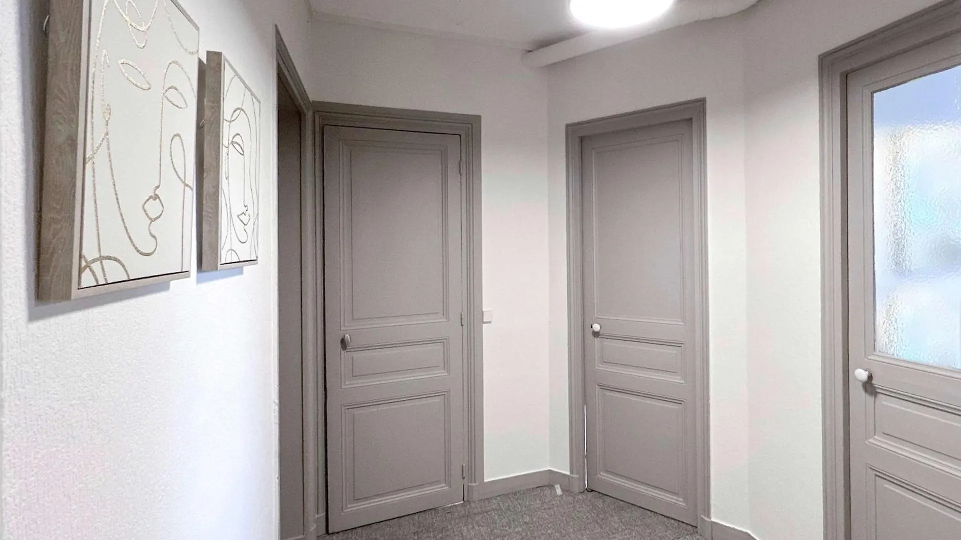 Charming Flat Near Eiffel Tower Apartment Paris 0*,  France