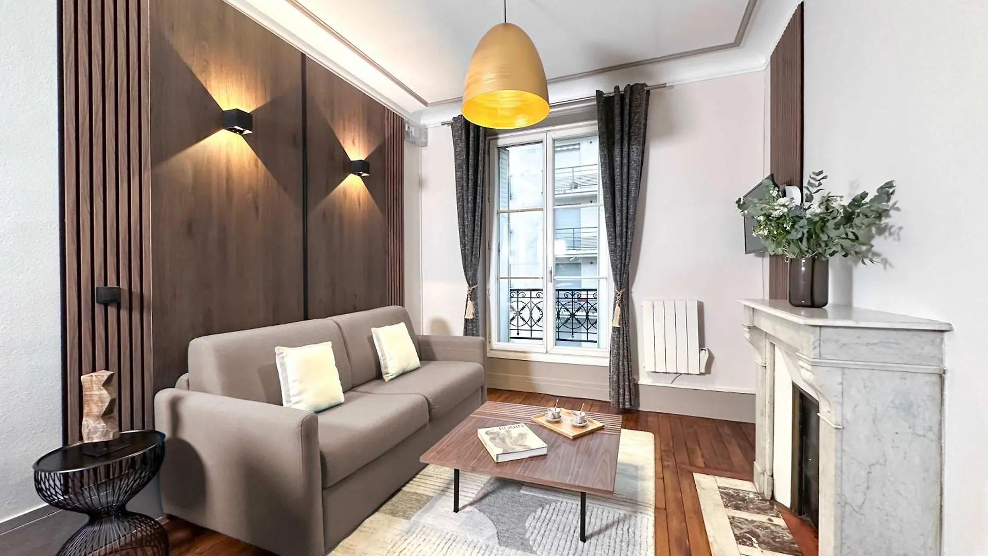 Charming Flat Near Eiffel Tower Apartment Paris